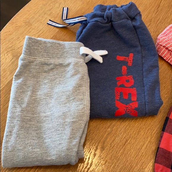 6-12 Baby Bundle - Picture 3 of 4